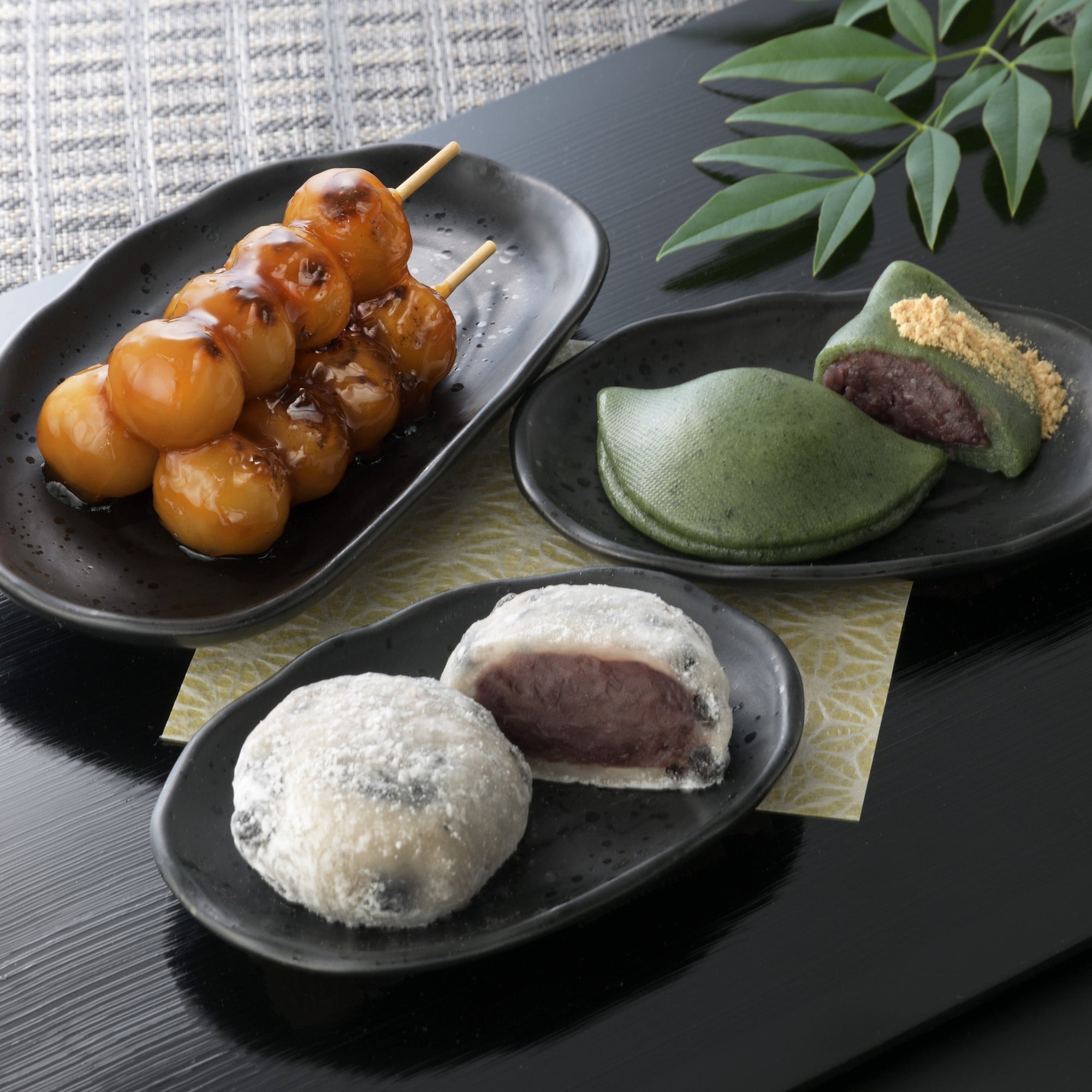 【京料理 たん熊北店】　和菓子三種詰合せ（豆大福、草餅、炙りみたらし団子）送料込
